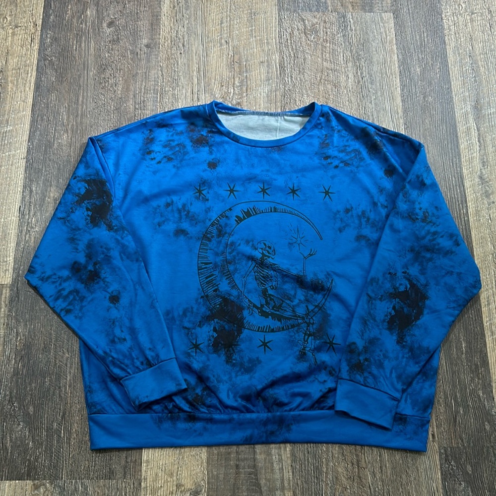 Shein Skeleton Tie Dye Moon & Stars Shirt Top Sweatshirt Size Medium Blue Black